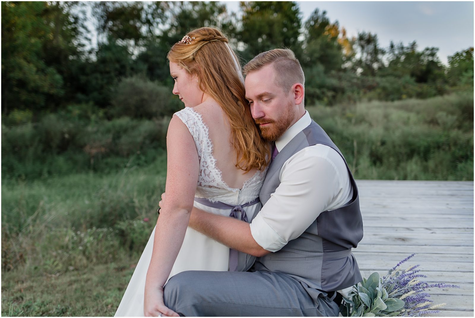 Rustic chic barn wedding 