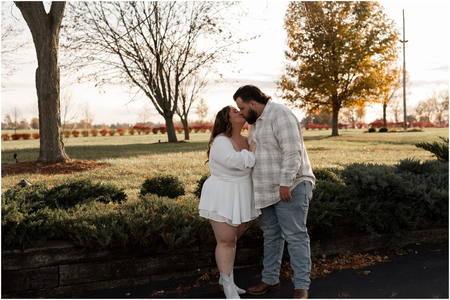 autumn engagement session